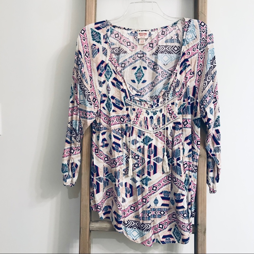 Bubble Sleeve Tribal Blouse